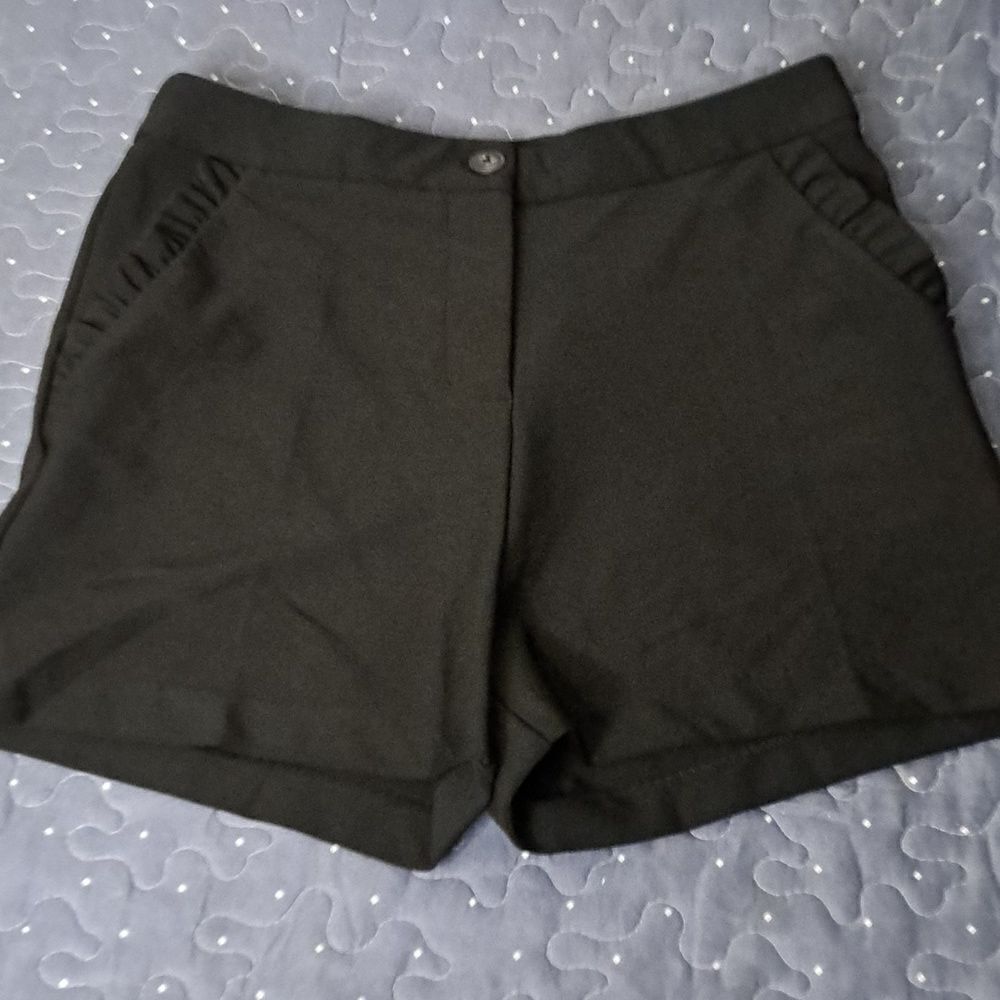 Charisma black shorts size medium
